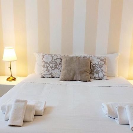 Bbhome Stylish Gold Apartment Near Trastevere Station Ρώμη Εξωτερικό φωτογραφία