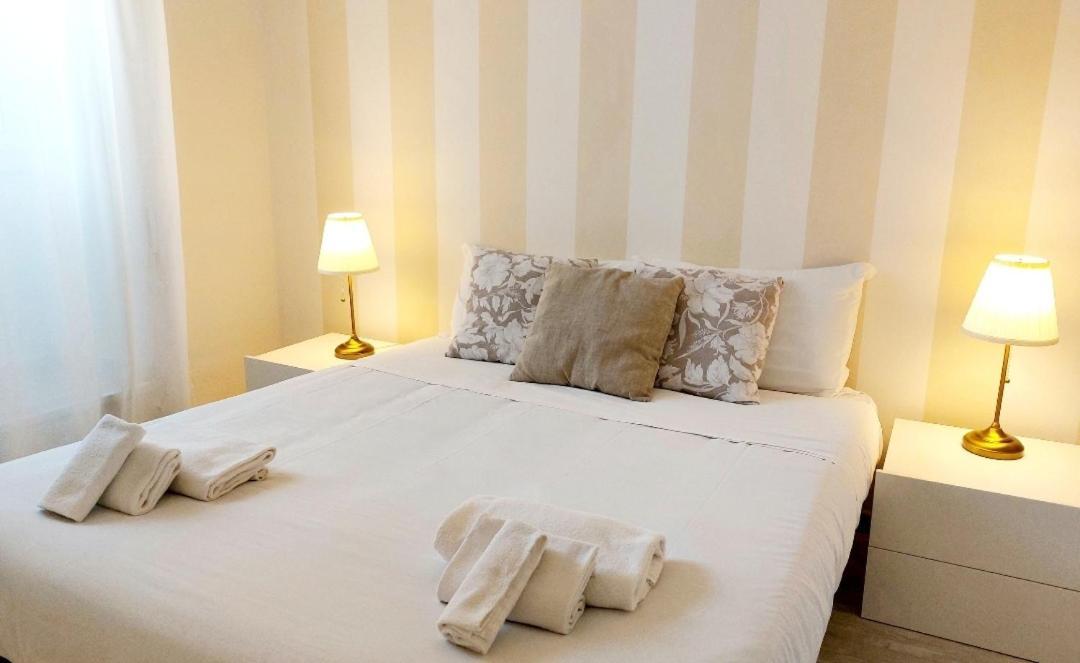 Bbhome Stylish Gold Apartment Near Trastevere Station Ρώμη Εξωτερικό φωτογραφία